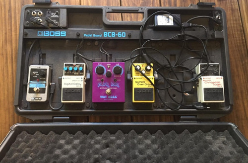 Vendo Boss Pedalboard Bcb-60 + Pedales Análogos 