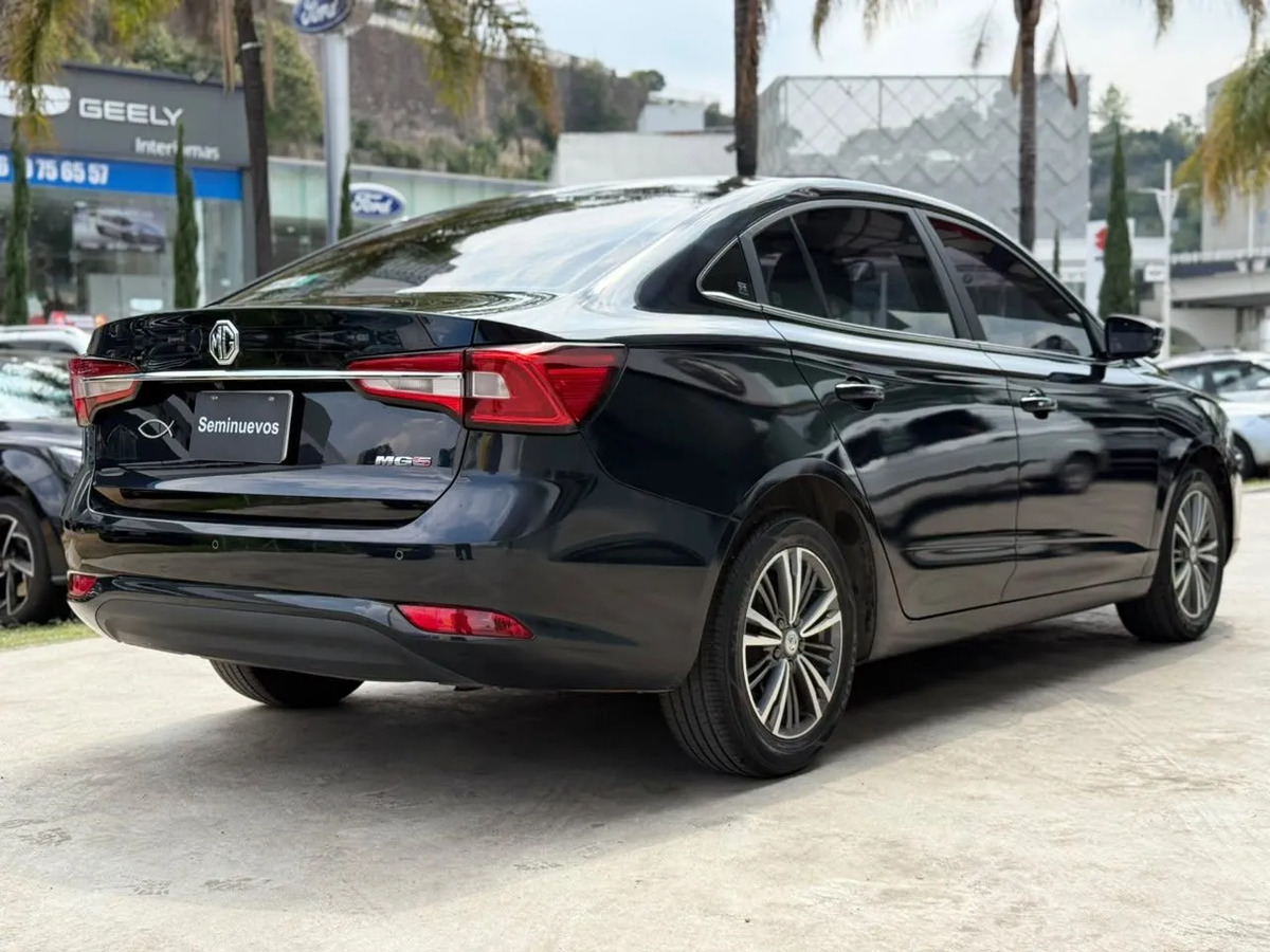 MG MG5 2024 - Imagen 9
