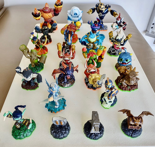 Skylander Giants Activision 22 Pequeños, 2 Grandes Perfectos