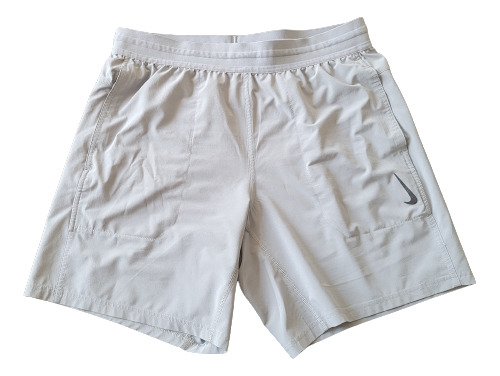 Pantalón Corto Nike Yoga Short  Gris  Large Standard Fit 