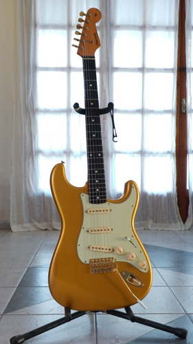 Fernandes Stratocaster R8 Japan 80s