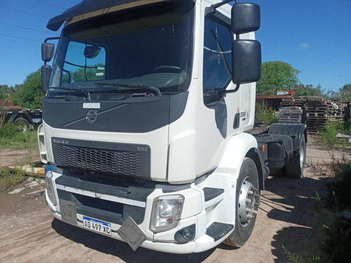 Volvo Vm 330 2018 Km 200000 Autom Serv Ofic Unico Dueño!!