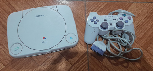 Playstation One Slim (a Revisar)