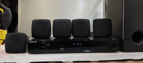 Home Theater Samsung Ht-z120/xaz Bem Conservado.