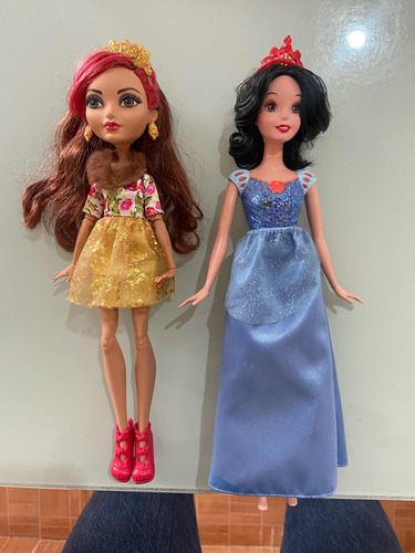 Lote Ever After High Rosabella Beauty Y Blanca Nieves