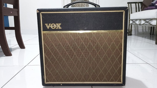 Amplificador Vox Pathfinder 15 Para Guitarra De 15w