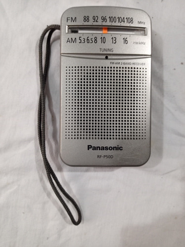 Radio Portátil Panasonic Rf-p50d  Am-fm No Es Sony