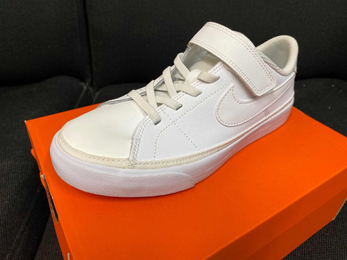 Tenis Nike Blanco Piel Escolar