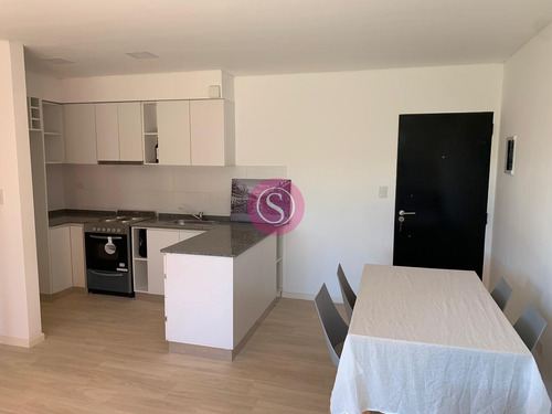 Departamento En Alquiler Y Venta En Altos De La Cañada, Pilar