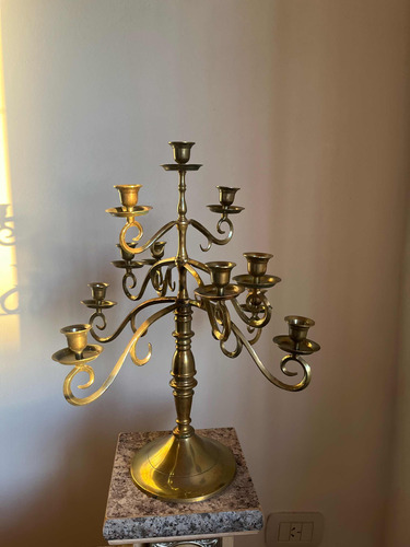 Candelabro Antiguo