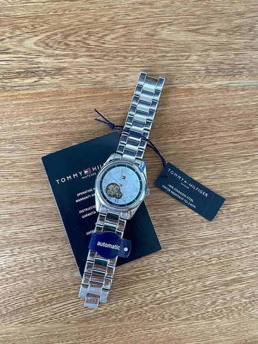 Reloj Tommy Hilfiger Automático