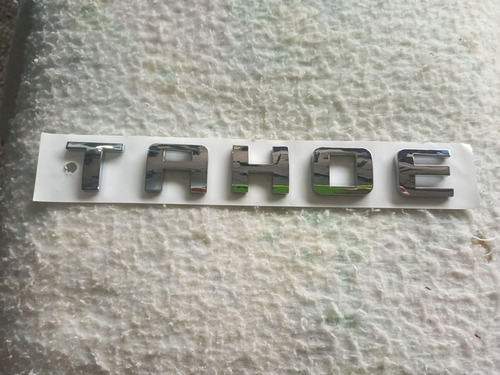 Emblema Insignia Tahoe Chevrolet  Foto 3