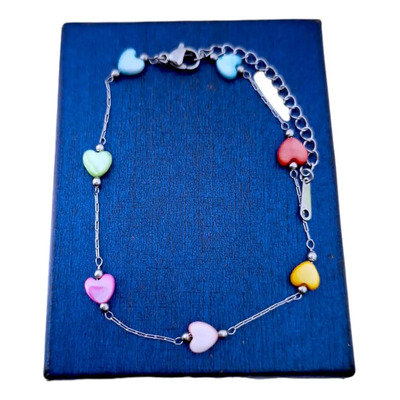Pulsera De Corazones De Nacar De Colores En Acero Quirúrgico Plateado 18 Cm