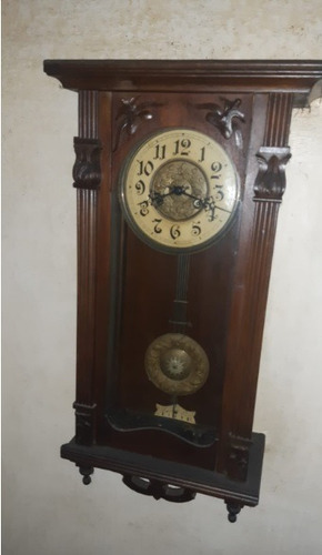 Antiguo Reloj Pared Cuadrante Con Bronce Al Igual Pendulo