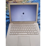 Macbook (13-inch, Mid 2010) White