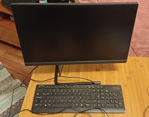 All In One, Lenovo Aio 3amd,athlon Silver 12gb Ram 1tb 21.5 