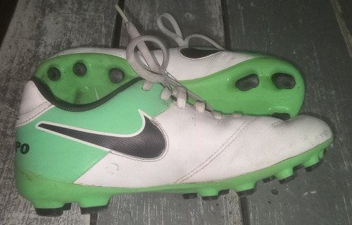 Botín Nike Tiempo Original 