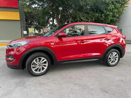 Hyundai Tucson 2017 Roja, Impecable 1 Dueno, Factura Origina