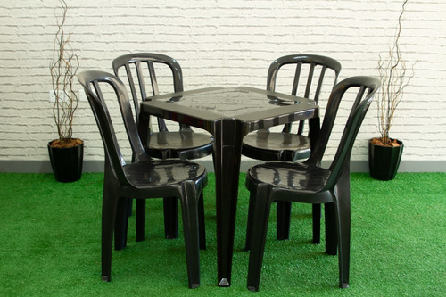 Conjunto 1 Mesa E 4 Cadeiras De Plástico Kit Cadeiras Bistrô