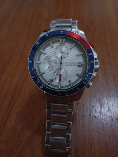 Vendo Reloj Tommy Original Sumergible, Excelente Estado 