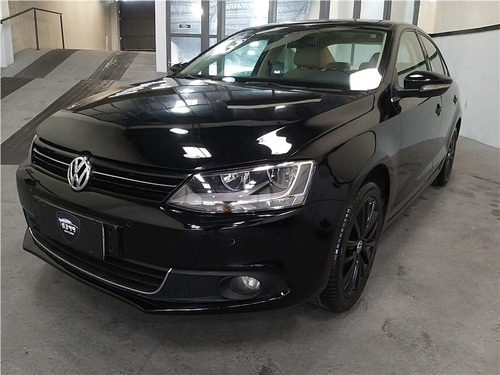 VOLKSWAGEN JETTA 2.0 TSI HIGHLINE 211CV GASOLINA 4P TIPTRONI