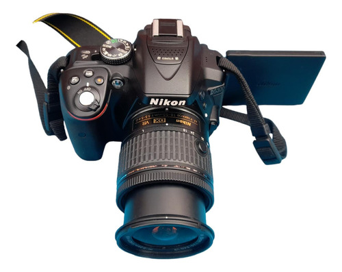 Vendo Nikon D5300 Lente 18-55 Color Negro 