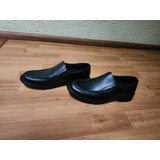 Vendo Zapatos Negros, Mocasín, Talla 4 Nuevos