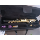 Saxofón Soprano Recto Negro Grabado 