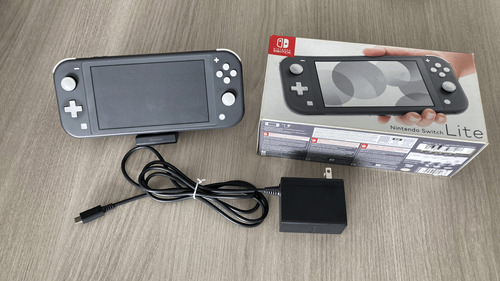 Nintendo Lite Switch Lite 32gb + 64gb Microsd