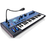 Controlador Sintetizador De 37 Teclas Novation Mininova + Nf