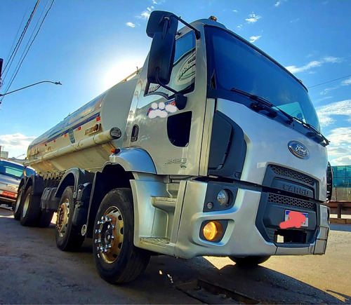 FORD CARGO  2423 2013 COM TANQUE DE 20000 LITROS BONBA EXTRA