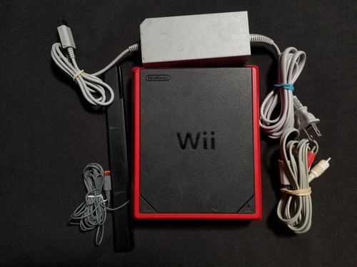 Wii Mini + Cables