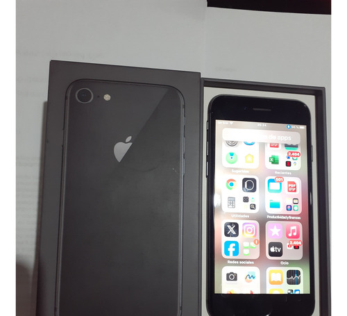 Celular Apple iPhone 8 Silver 64 Gb Negro, Cable Y Cargador