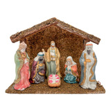 Pesebre Navidadeño 20x16cm 6 Figuras Porcelana Casa Madera