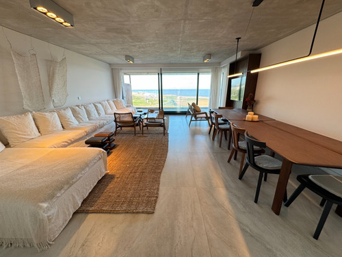 Venta Apartamento 4 Dormitorios En Suite En Manantiales Punta Del Este - Imagen 3