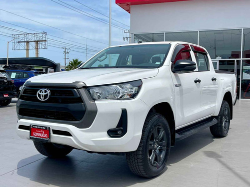 Toyota Hilux 2023