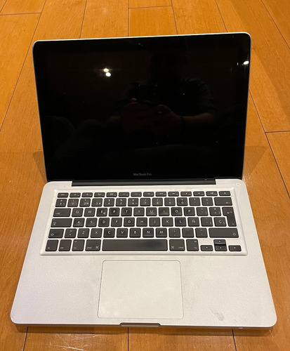 Macbook Pro 2012, 4 Gb Ram, 500 Gb A1278 Muy Buen Estado