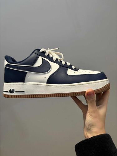 Zapatilla Nike Air Force 1 07 Lv8