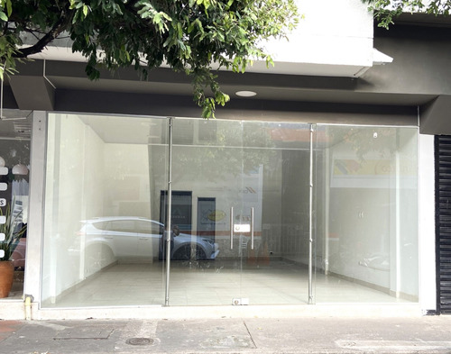 Local Comercial No. 3. Barrio Centro