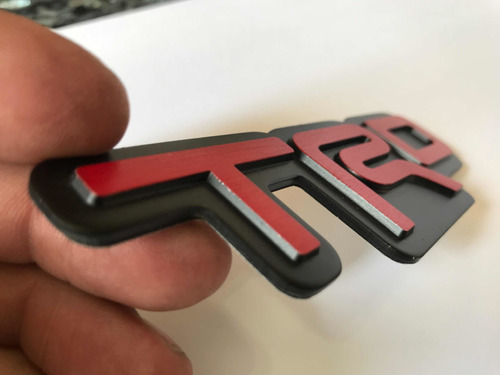 Emblema Trd Rojo  Para Toyota 4runner Fortuner Tacoma Revo Foto 3