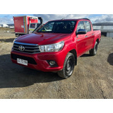 Toyota Hilux Hilux Dc 4x4 2.4 D Sr Mt