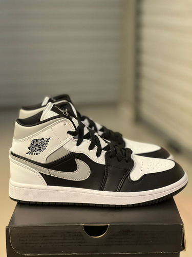 Jordan Retro1 Shadow #25