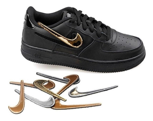 Calzado Nike Air Force 1 Negro & Dorado