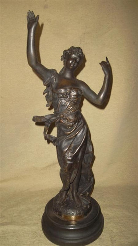 Estatua Antigua Mujer Petit Bronce Muse Par Kossowski