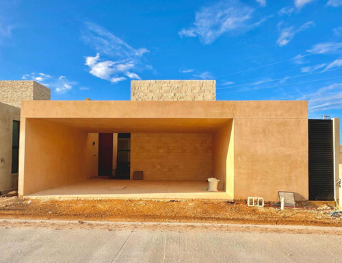 Casa De Una Planta En Privada Al Norte De Mérida - Imagen 2