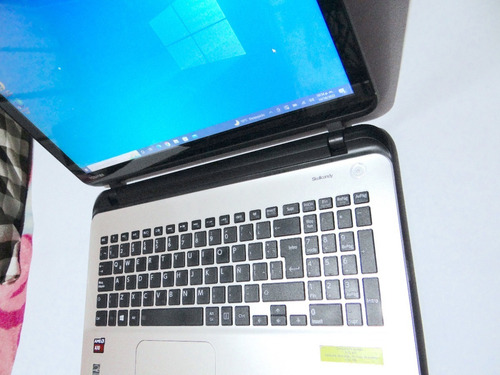 Laptop Toshiba 15  Amd A10-7300 Cores 4c+6g 1tb 12gb Ram