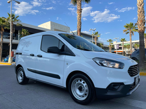 Ford Transit Courier Puerta Lateral