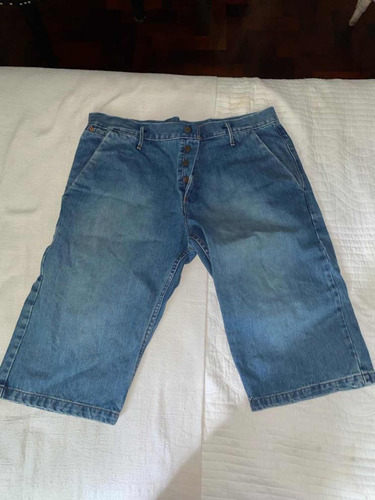 Bermudas Marca Levis Hombre