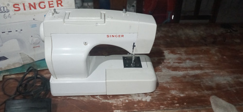 Máquina De Coser Singer Florencia 