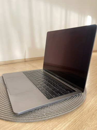 Macbook Pro (13-inch) 512gb Cinza Espacial